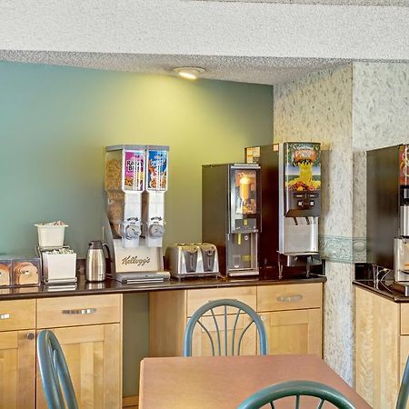Knights Inn South Lake Tahoe Bagian luar foto